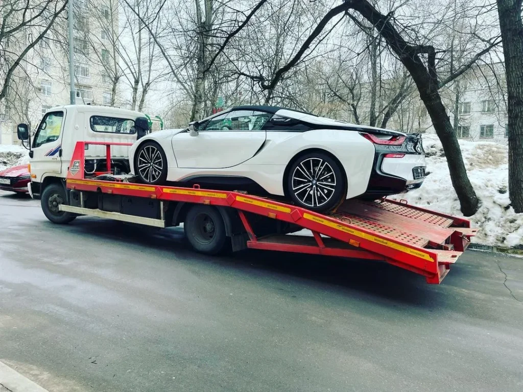 Luxury Car Towing